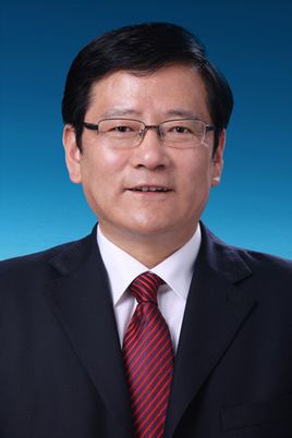 王小青当选青海省政协副主席