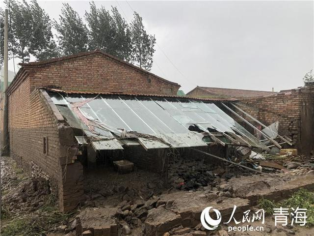 大通县青山乡受灾现场。人民网记者 刘沛然摄