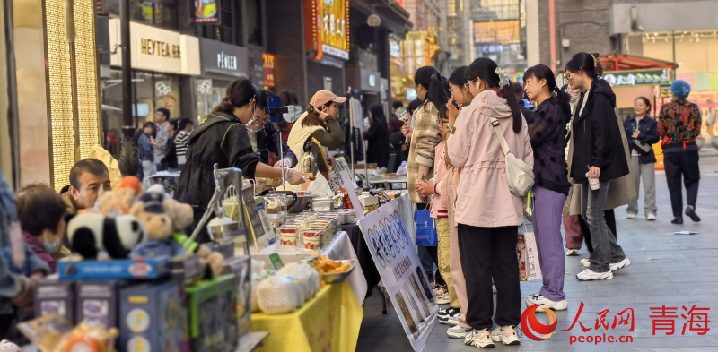 高原的烟火气与星光