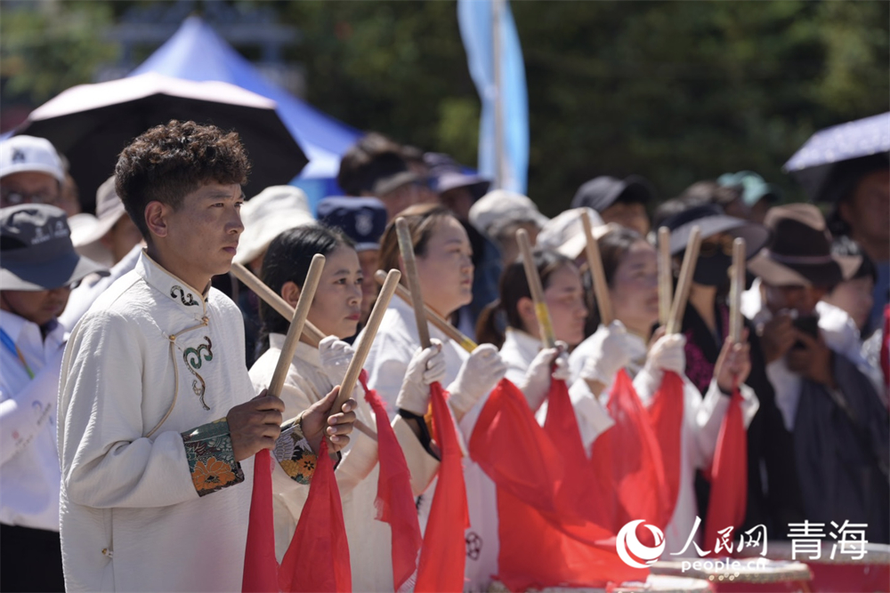 現場氛圍熱烈。人民網 況玉攝