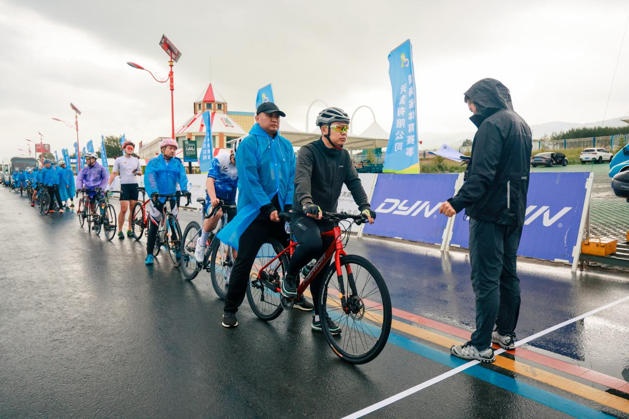 个人计时赛。赛事组委会供图