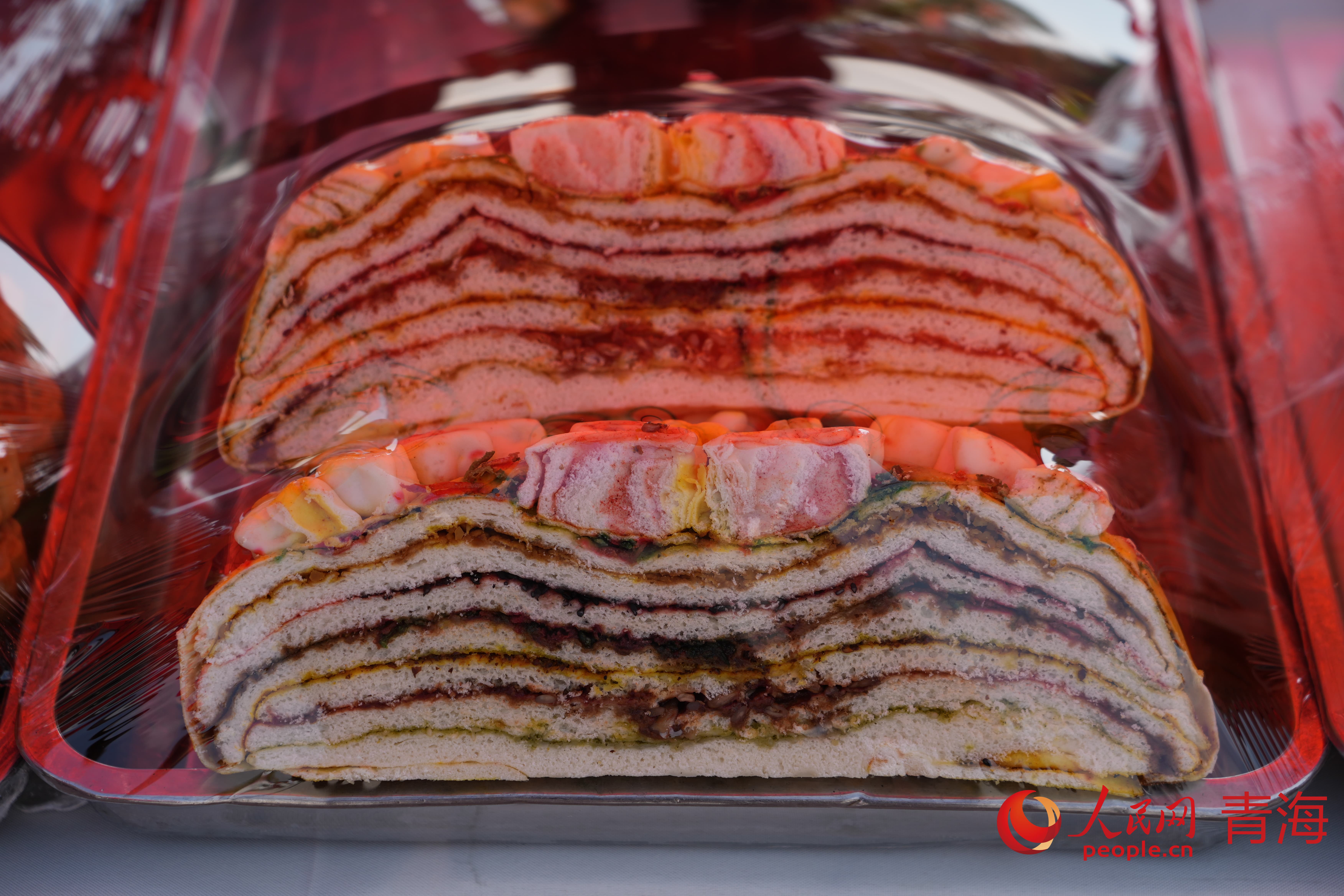 青海月饼。实习生 孟啟昇摄