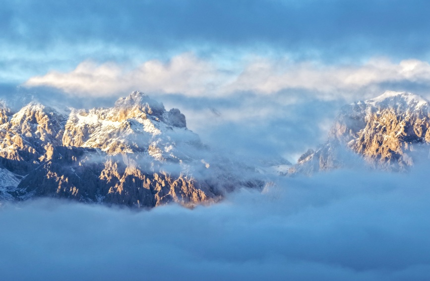 雪后的祁連山。安雪姣攝
