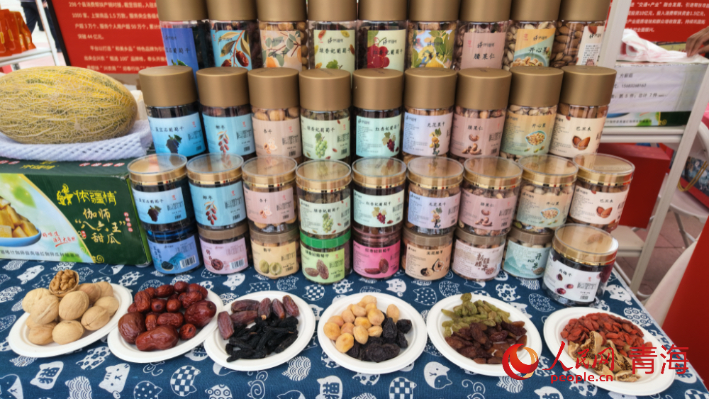 产品展示。人民网记者 况玉摄
