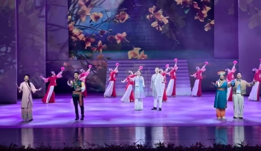 青海人唱青海歌—迎国庆“中国梦·劳动美”主题演唱会上演